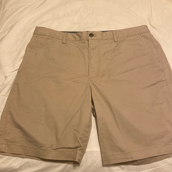 Men’s Club Monaco shorts - Picture 1 of 3
